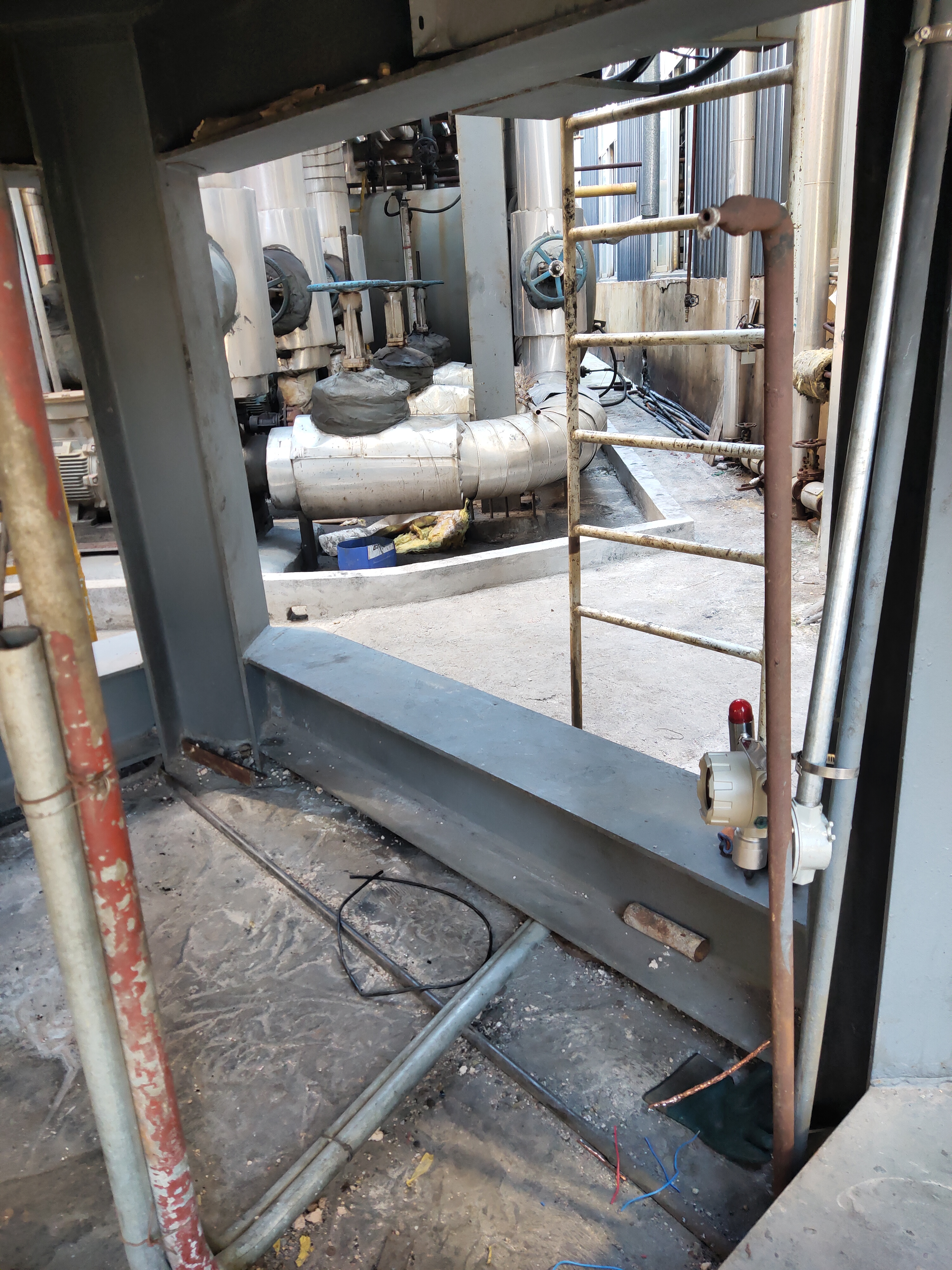 润滑油生产区域-可燃气体报警器监控安装工程(图3)